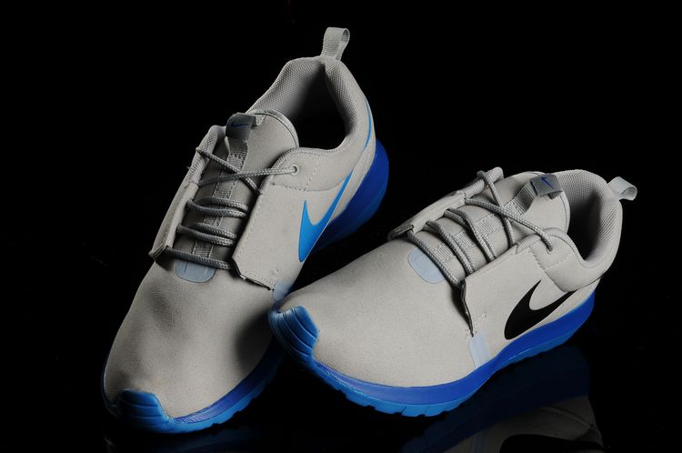 NIKE ROSHERUN NM 3M fur bleu gris nouvelles chaussures (3)